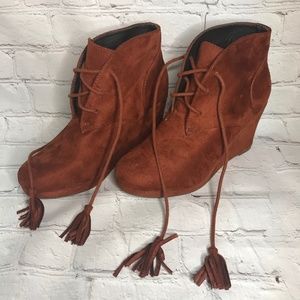 Report Wedge Booties